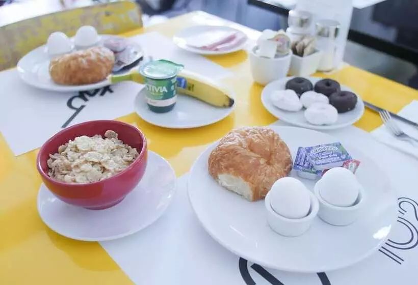 Отель Blanc Kara Adults Only