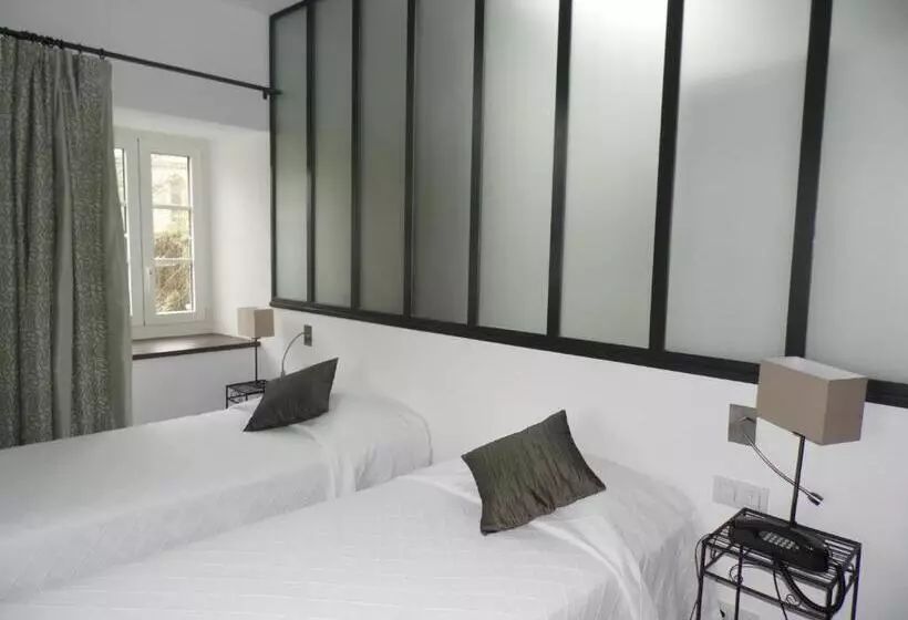 בית מלון כפרי Clos De Vallombreuse, The Originals Relais