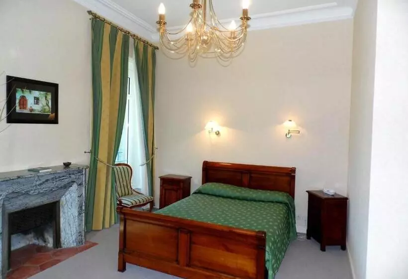 בית מלון כפרי Clos De Vallombreuse, The Originals Relais