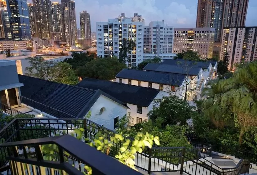 هتل Heritage Lodge