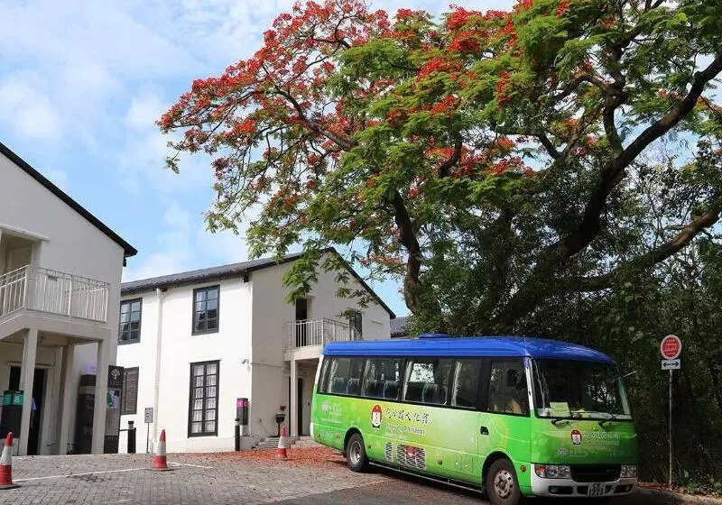 هتل Heritage Lodge