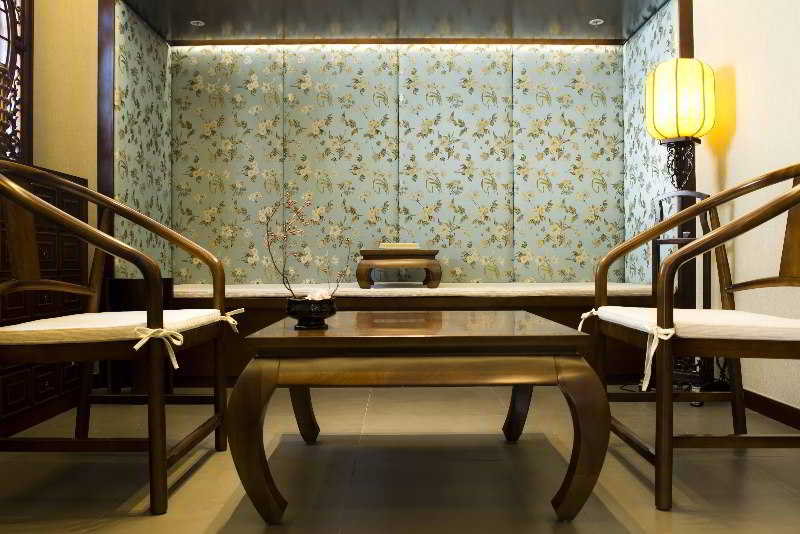 هتل Heritage Lodge