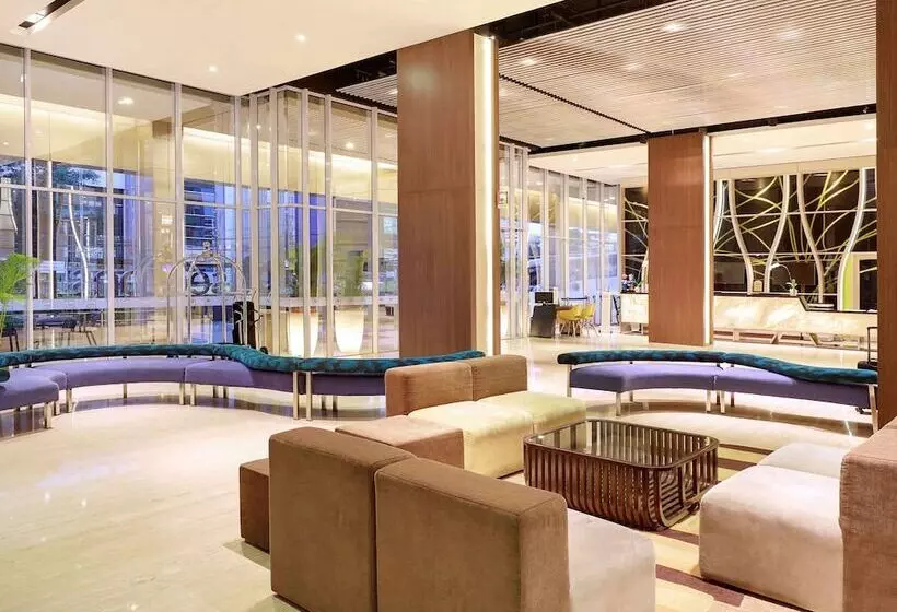 酒店 Ibis Styles Jakarta Gajah Mada