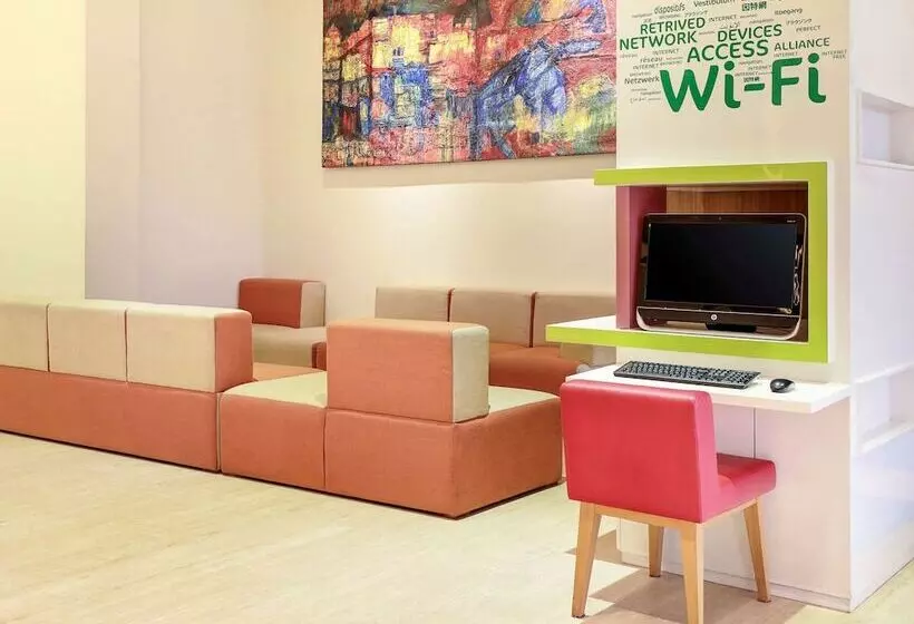 酒店 Ibis Styles Jakarta Gajah Mada