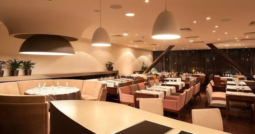 호텔 Kronwell Brasov