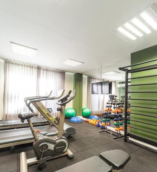 هتل Laghetto Moinhos