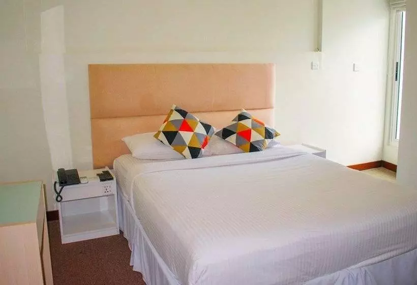 هتل Local Escape Boutique