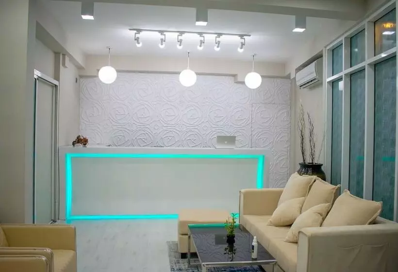 هتل Local Escape Boutique