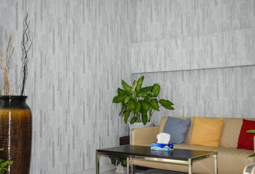 هتل Local Escape Boutique