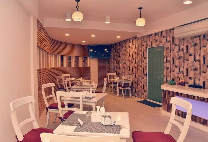 هتل Local Escape Boutique