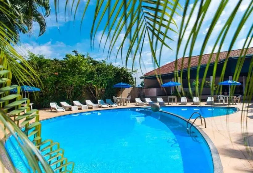 Hotel Manaca - Foz do Iguaçu