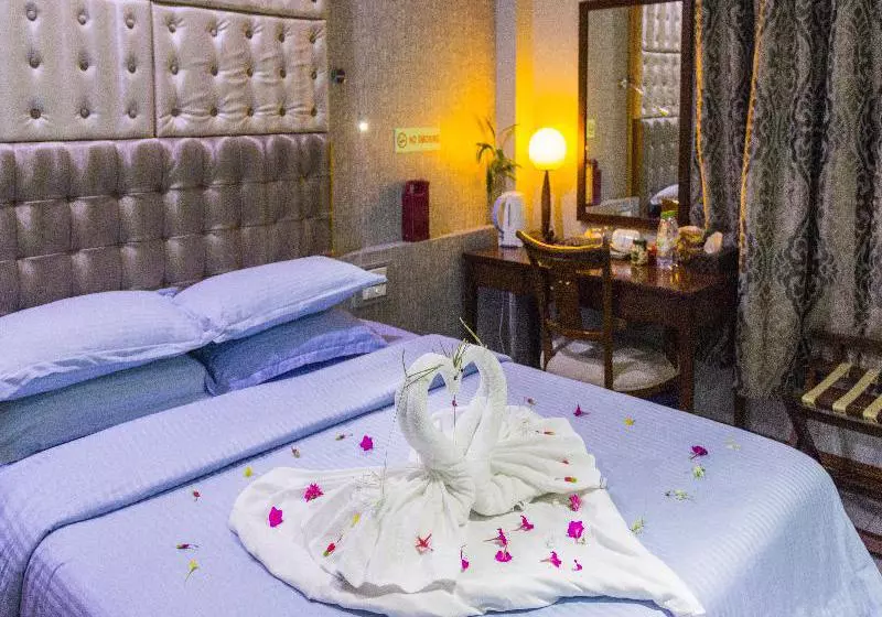 ホテル Newtown Inn