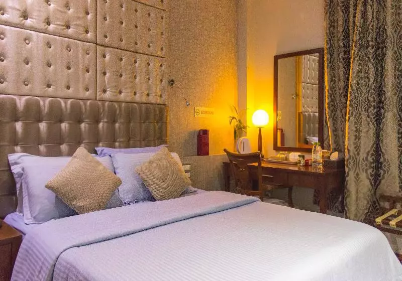 ホテル Newtown Inn