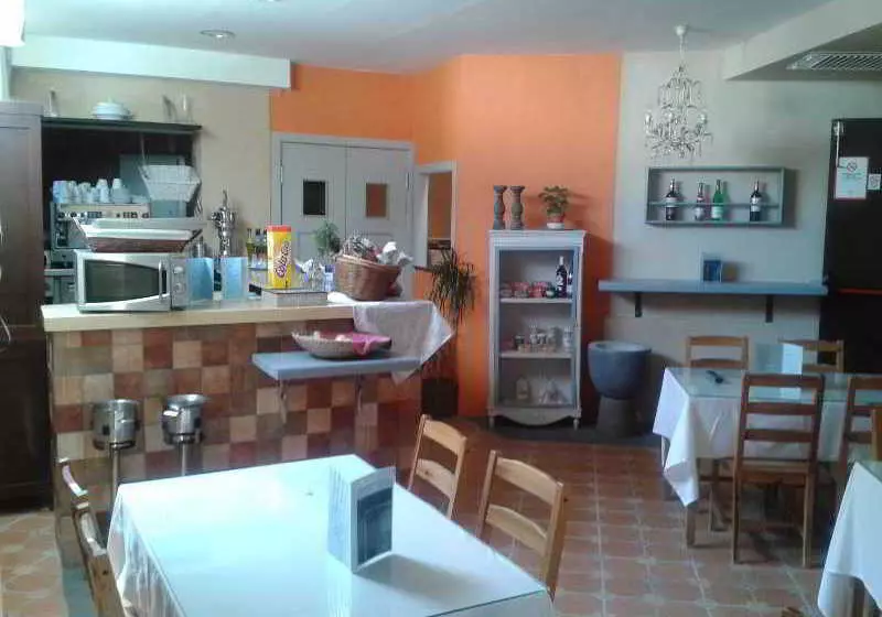 هتل Nieves Chipiona