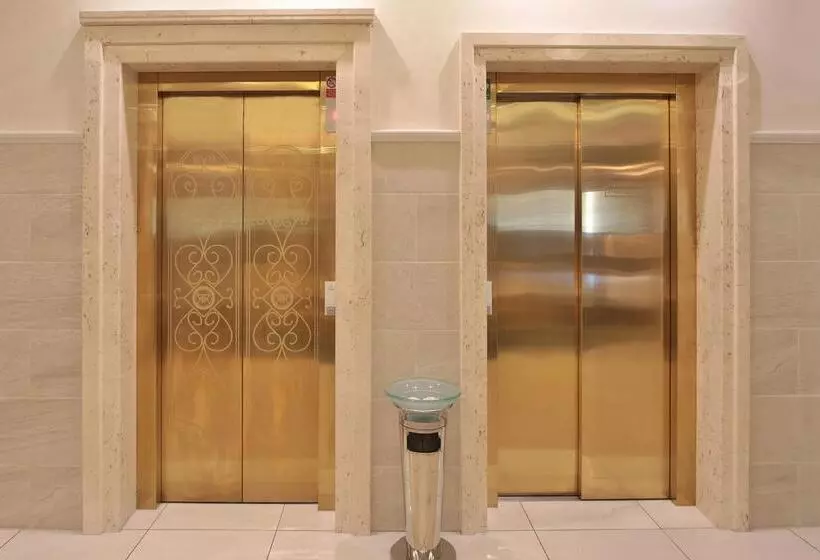 Retro Riverside Wellness Resort