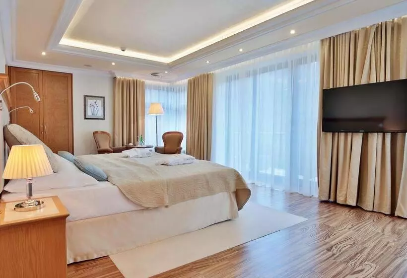 Retro Riverside Wellness Resort