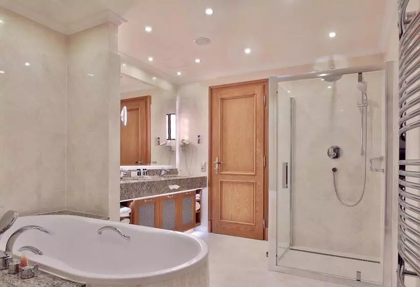 Retro Riverside Wellness Resort