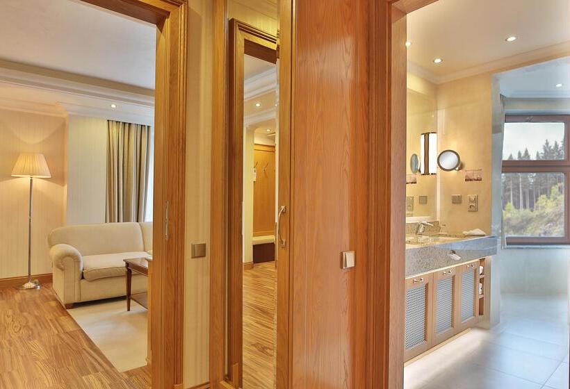 Retro Riverside Wellness Resort