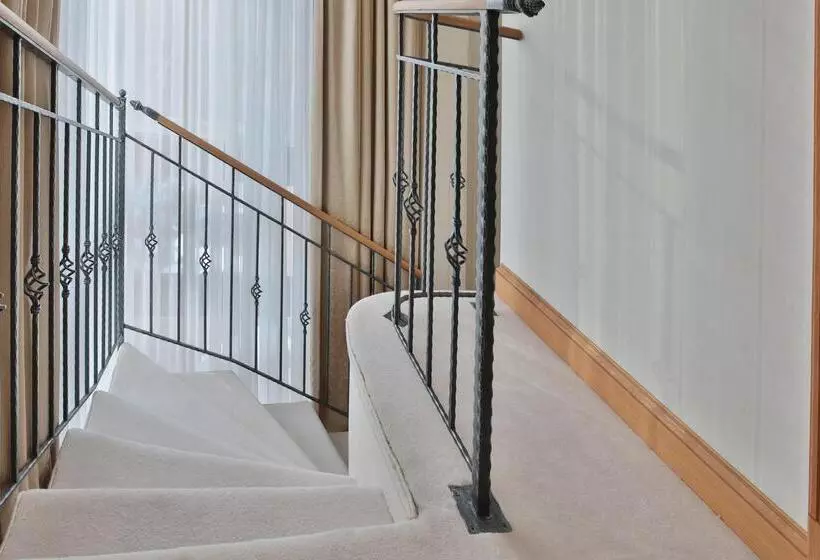 Retro Riverside Wellness Resort