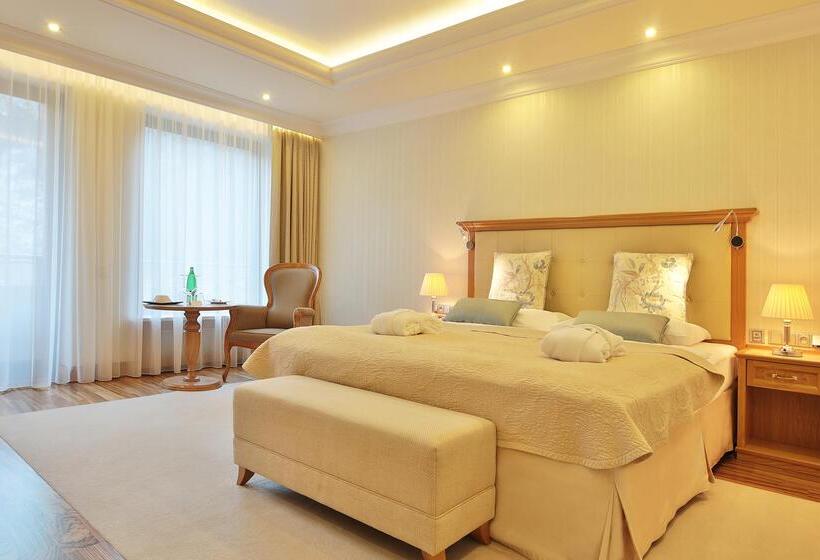 Retro Riverside Wellness Resort