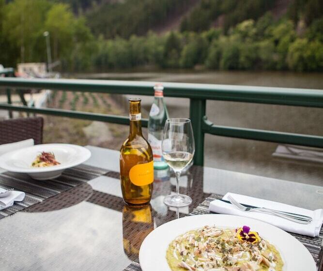 Retro Riverside Wellness Resort