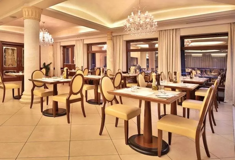 Retro Riverside Wellness Resort