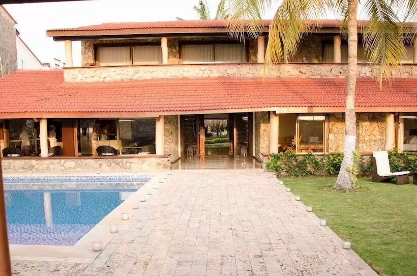 فندق Santamaría Del Mar