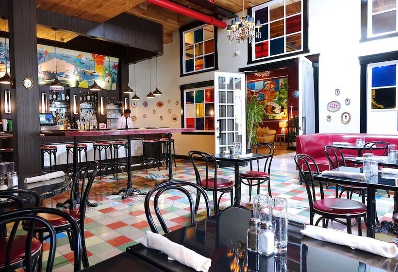 בית מלון כפרי The Box House