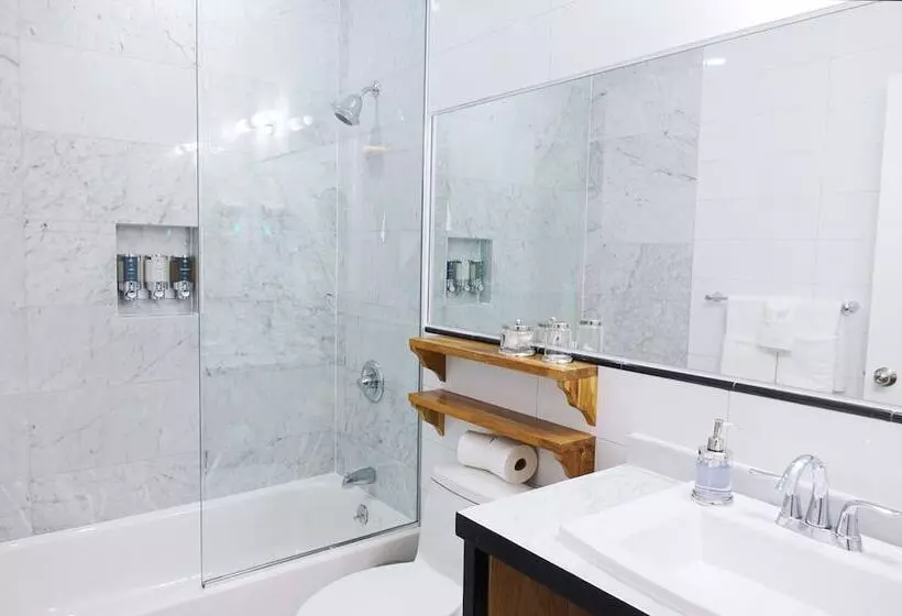 בית מלון כפרי The Box House