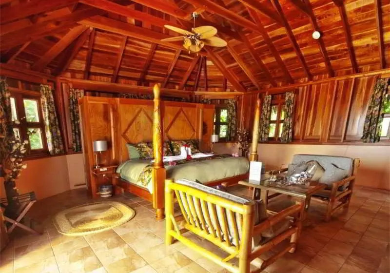 هتل The Spa Retreat Boutique