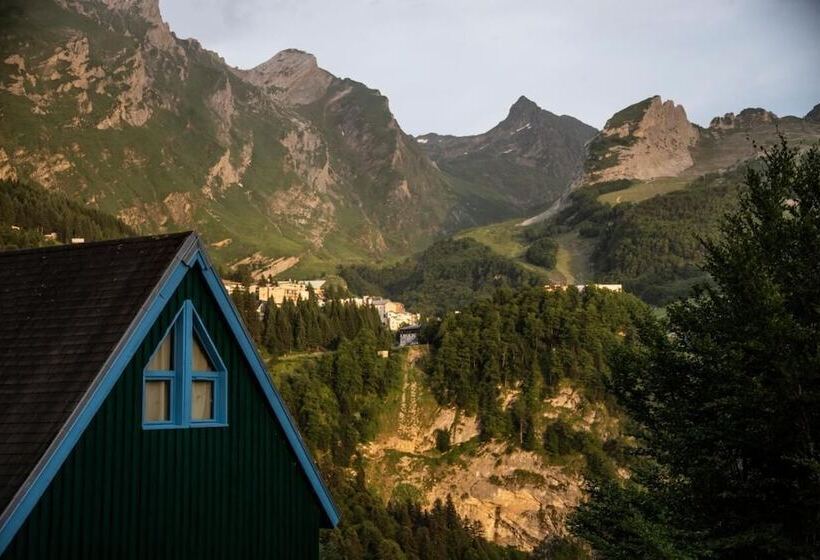 Iskö Chalets Hötel, Col D Aubisque