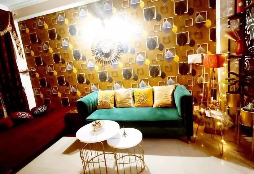 ベッドアンドブレックファースト 12 Bhk 4 Apartments 34 Guests For Big Groups