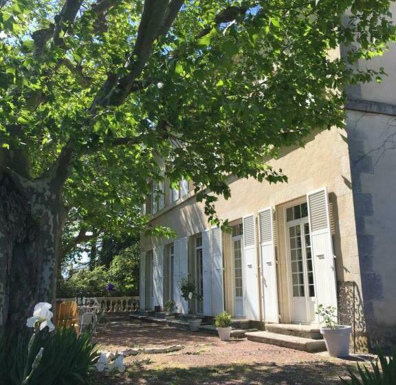 بنسيون La Villa De Lise