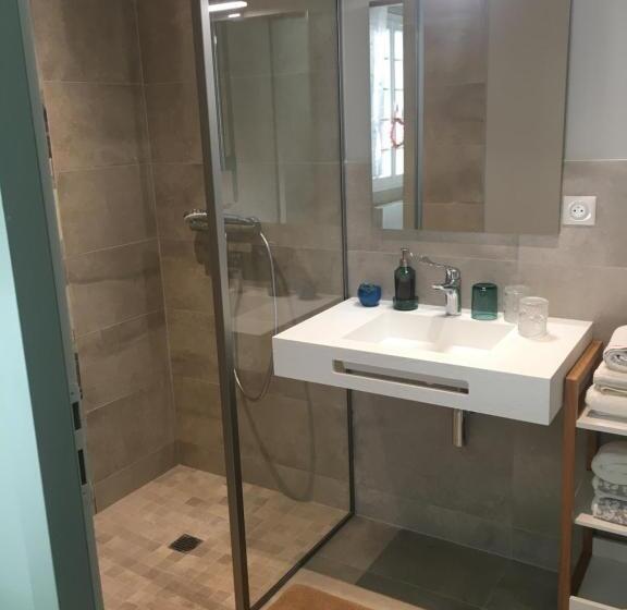 بنسيون La Villa De Lise