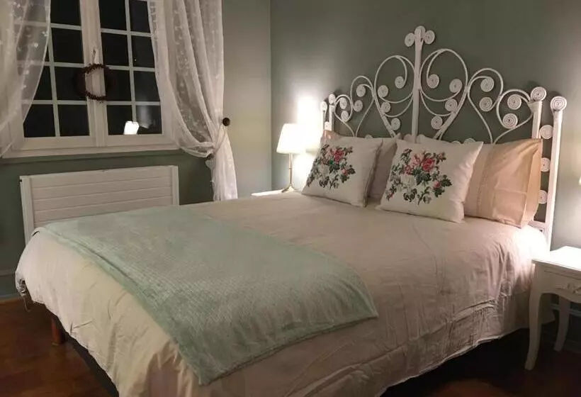 ペンション La Villa De Lise