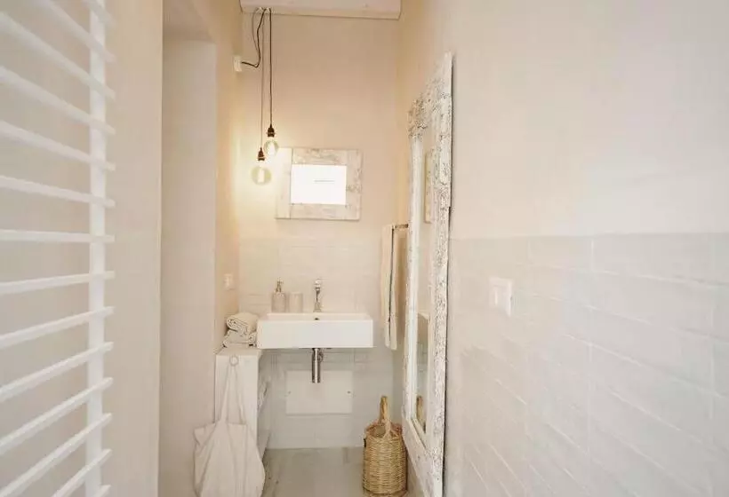 ペンション Borgo Lianti Rooms