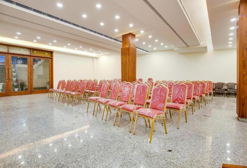 Hotel Ludhiana Regency