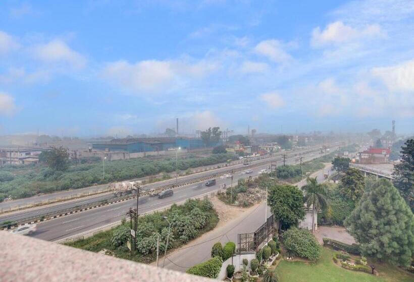 Hotel Ludhiana Regency