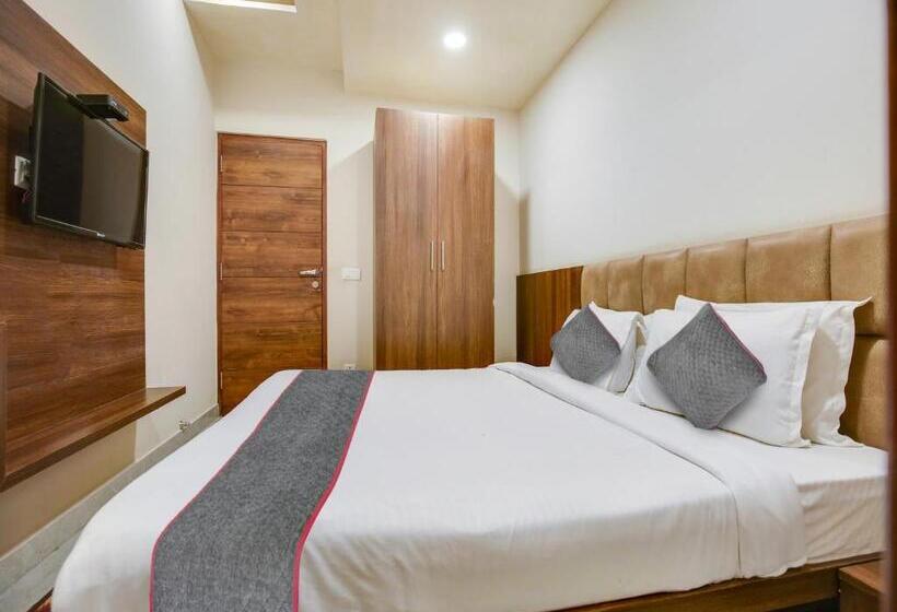 Hotel Ludhiana Regency