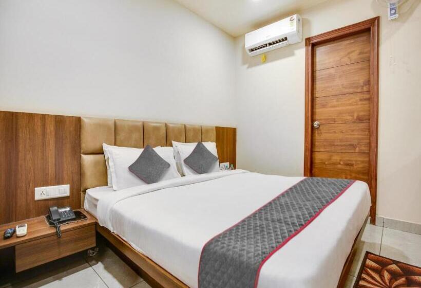 Hotel Ludhiana Regency