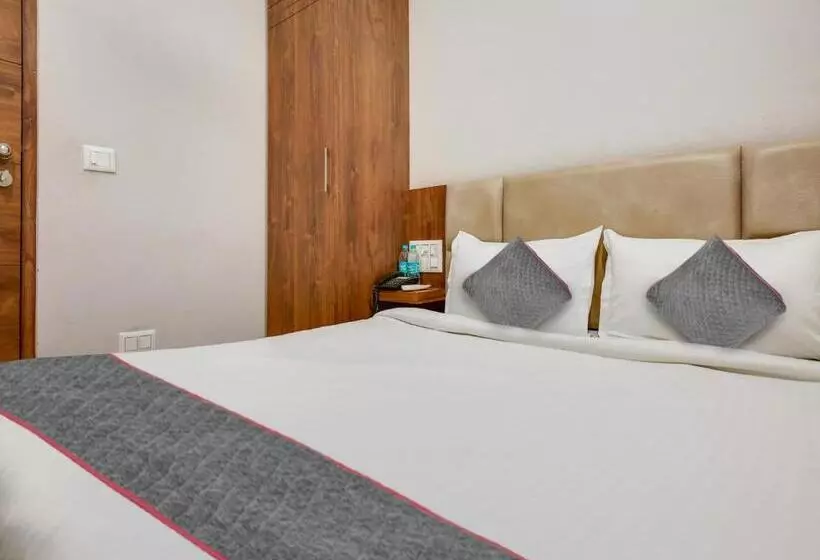 هتل Ludhiana Regency