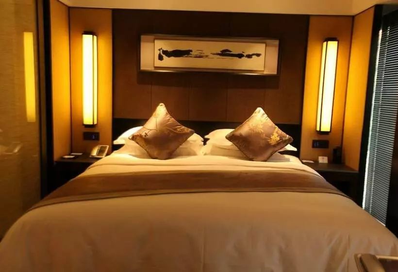 Gloria Plaza Hotel Dongsheng