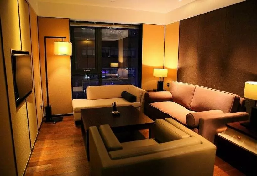 Gloria Plaza Hotel Dongsheng