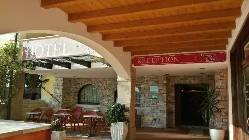 酒店 Ahg Donna Silvia Wellness
