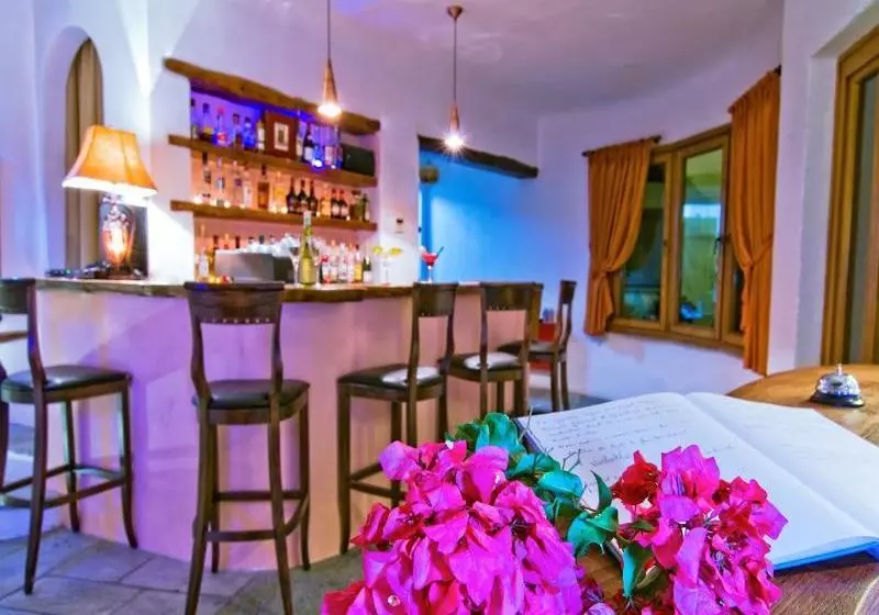 Отель Alkifron Apart