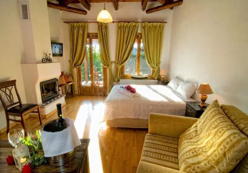 Отель Alkifron Apart