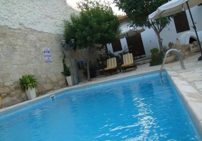 ホテル Avalon Village Houses