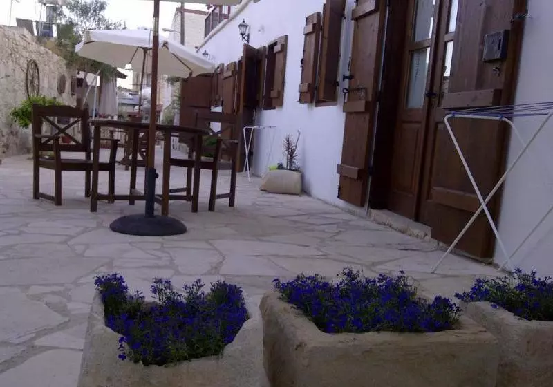 ホテル Avalon Village Houses