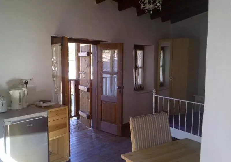 ホテル Avalon Village Houses