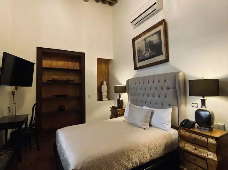 Отель Casa Pedro Loza